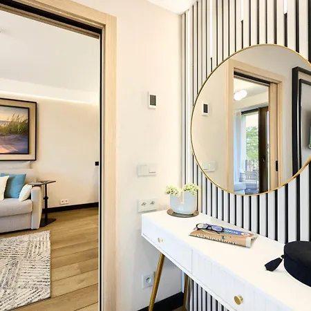 Golden Hour Apartments- Loft H 414 Apartment *